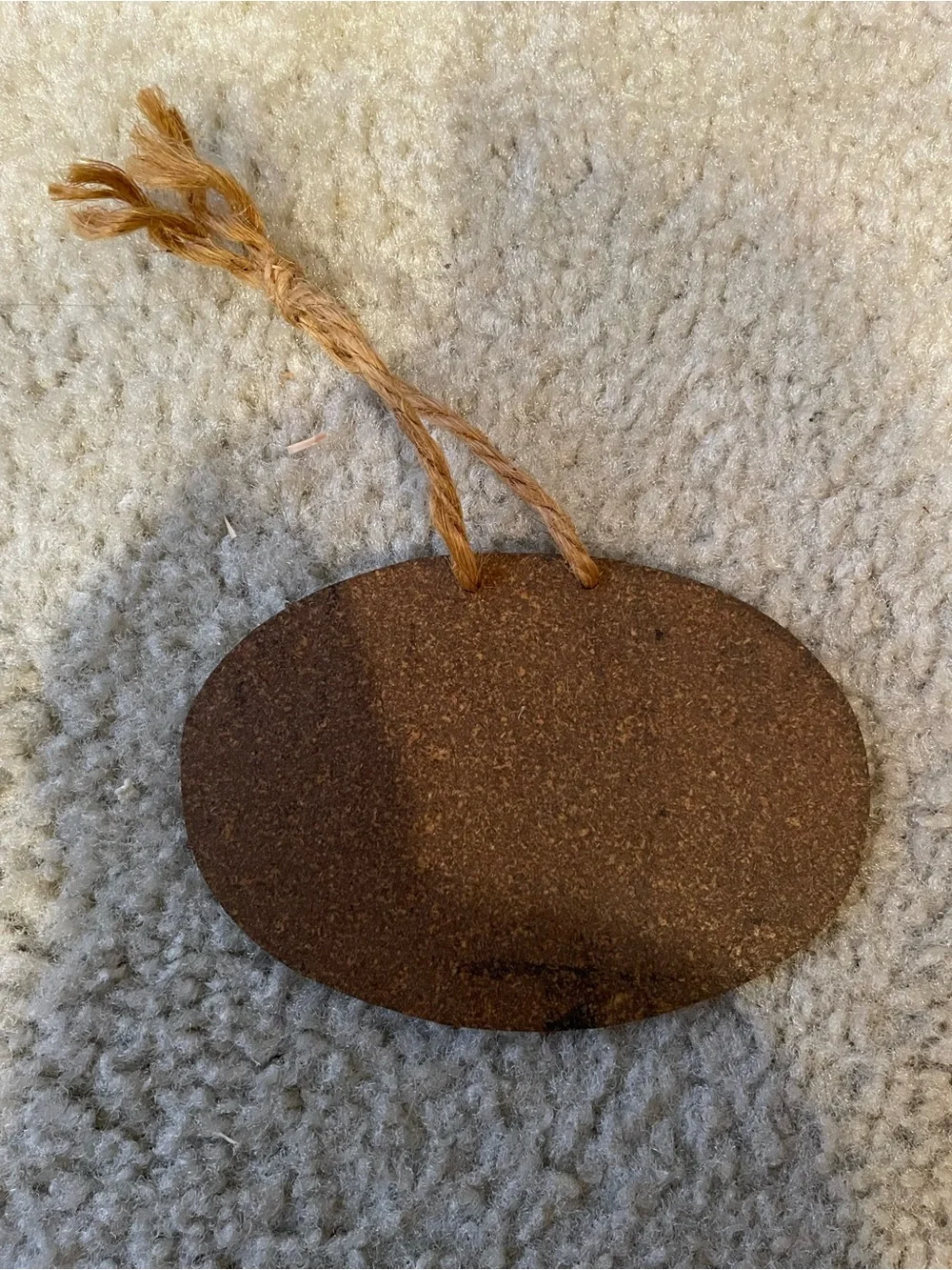N/A oval “i